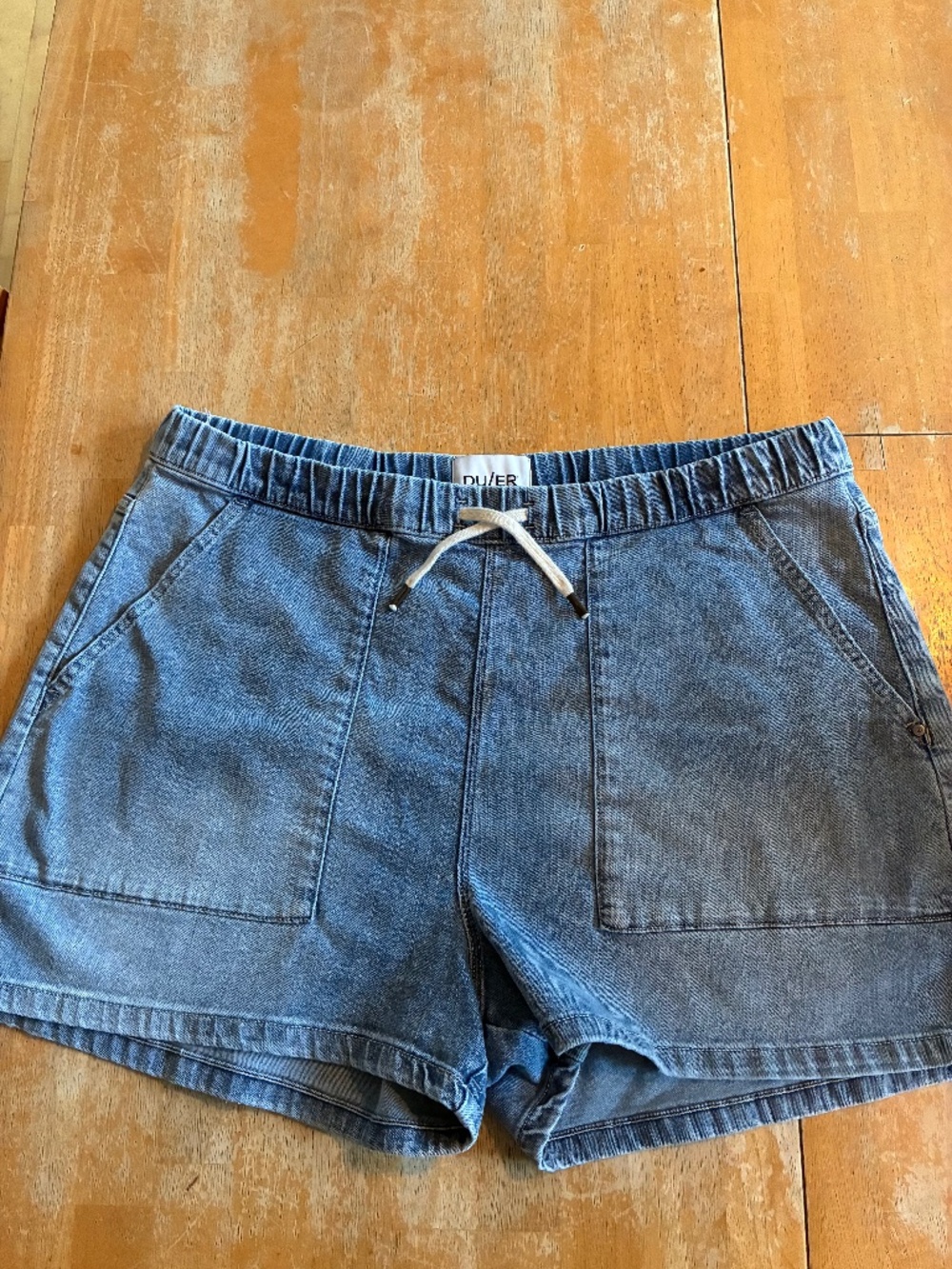 Women’s Du/Er denim shorts size XL